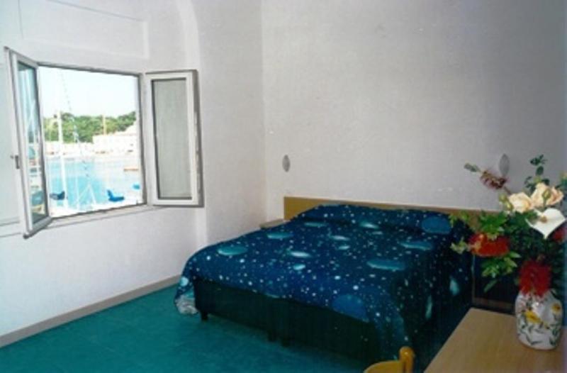 Sul Mare * Ísquia